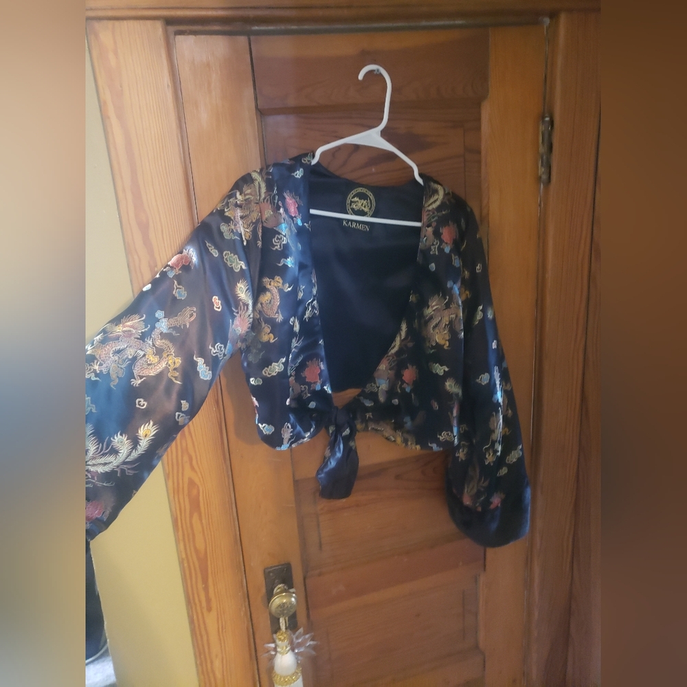 Elegant Black Floral Dragon Karmen Bolero Jacket